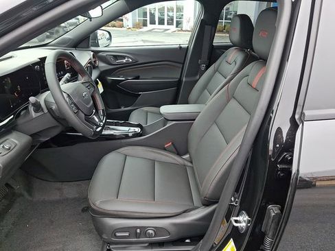 New 2026 Chevrolet Trax RS w/ Sunroof Package image 10