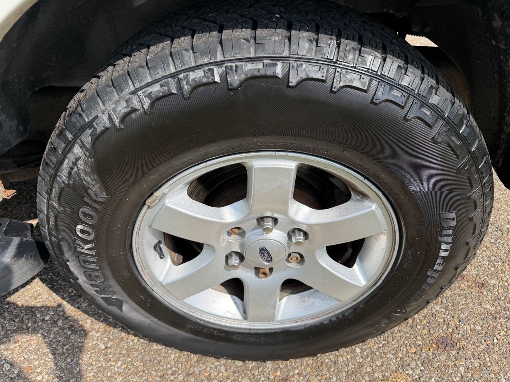 Used 2008 Ford Expedition XLT AWD/4WD image 17