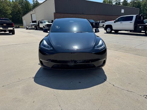 Used 2023 Tesla Model Y Long Range AWD/4WD image 8