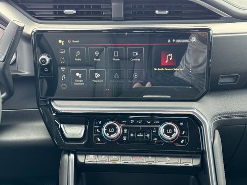 New 2026 GMC Sierra 2500 Denali w/ Denali Reserve Package image 23