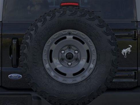 New 2025 Ford Bronco Outer Banks w/ Sasquatch Package image 24