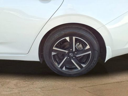 Used 2024 Nissan Sentra SV FWD image 24