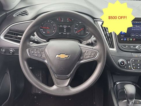 Used 2024 Chevrolet Malibu LT FWD image 14