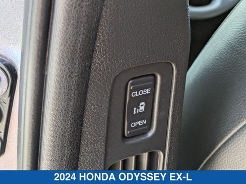 Used 2024 Honda Odyssey EX-L image 29
