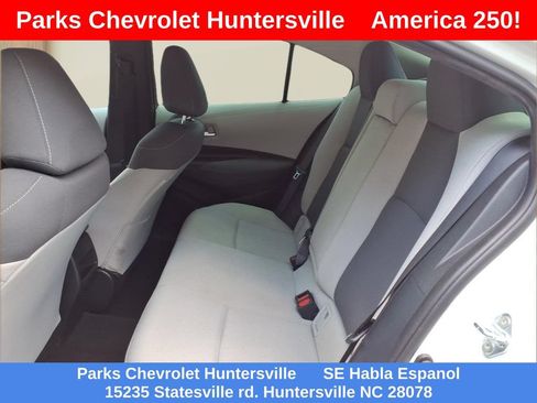 Used 2021 Toyota Corolla LE FWD image 20