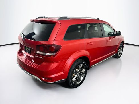 Used 2014 Dodge Journey Crossroad w/ Flexible Seating Group FWD image 9