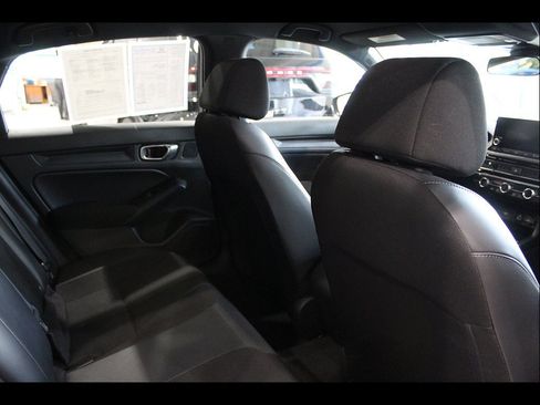 Used 2023 Honda Civic Sport image 18