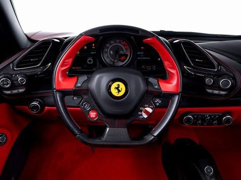 Used 2019 Ferrari 488 Spider image 6