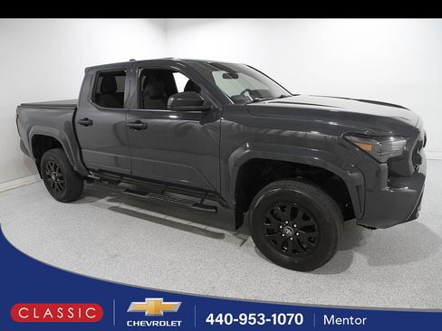 Used 2024 Toyota Tacoma SR AWD/4WD image 1