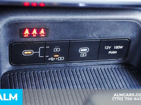 Used 2025 Hyundai Kona SEL image 41