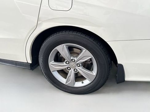 Used 2018 Honda Odyssey EX-L image 33