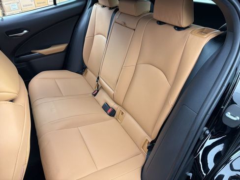 Used 2024 Lexus UX 250h AWD w/ Premium Package image 22