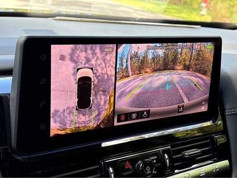 New 2026 Nissan Pathfinder Platinum image 31