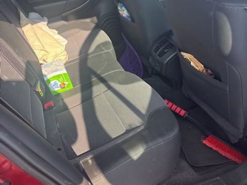 Used 2017 Ford Taurus SEL image 10