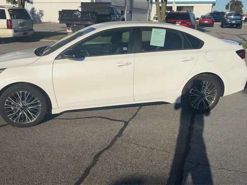 Used 2023 Kia Forte GT-Line image 5