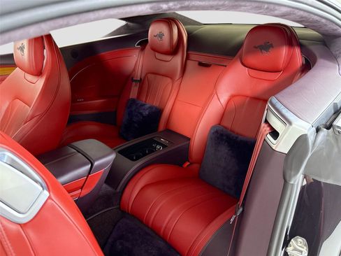 Used 2021 Bentley Continental GT image 17