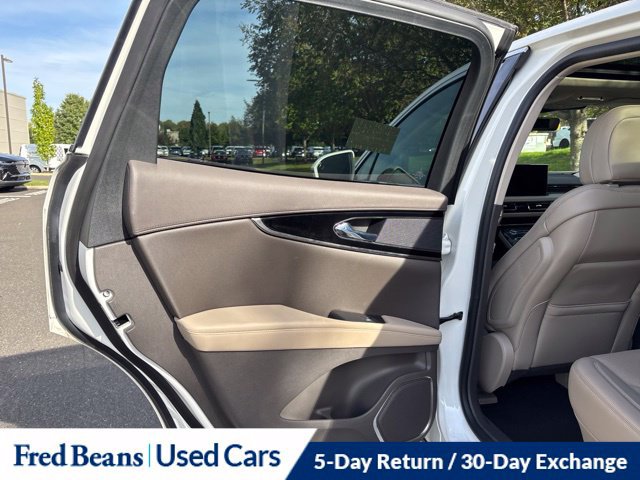 Certified 2023 Lincoln Nautilus Reserve AWD/4WD image 13
