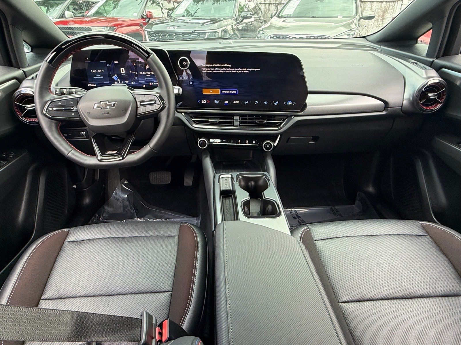 Used 2024 Chevrolet Equinox EV RS FWD image 14