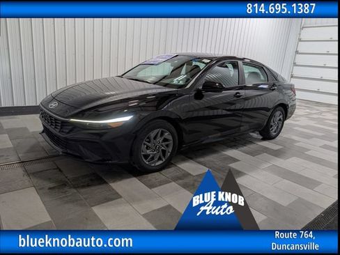 Used 2024 Hyundai Elantra Blue FWD image 1