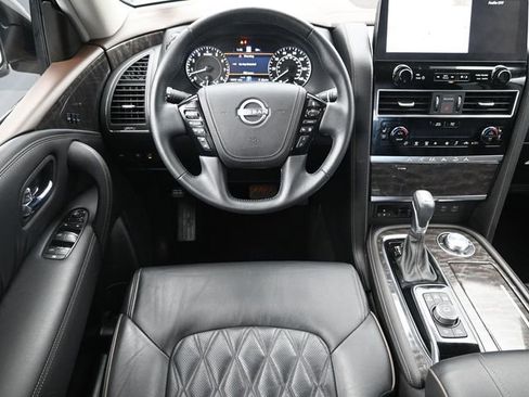 Used 2024 Nissan Armada Platinum w/ Captain's Chairs Package image 12