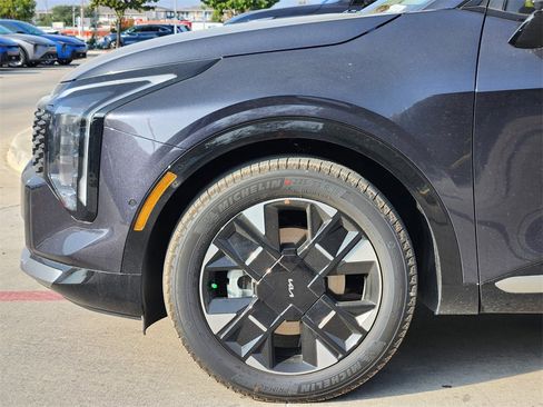 New 2026 Kia Sportage SX image 5