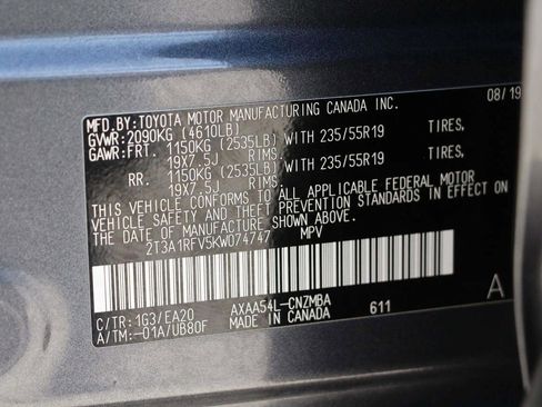 Used 2019 Toyota RAV4 XLE Premium w/ Cold Weather Package image 31