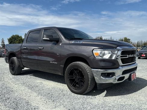 Used 2020 RAM 1500 Big Horn AWD/4WD image 10