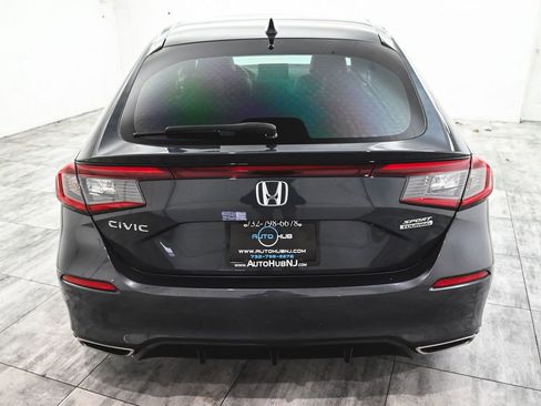 Used 2024 Honda Civic Sport Touring image 5