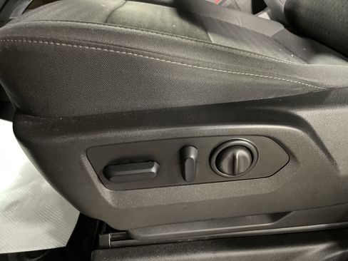 Used 2022 Chevrolet Silverado 1500 RST w/ Bed Protection Package image 11