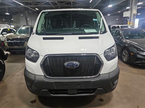 Used 2025 Ford Transit 250 Low Roof w/ Exterior Upgrade Package RWD image 6