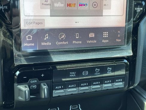New 2026 RAM 3500 Big Horn AWD/4WD image 39
