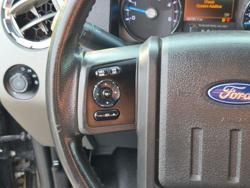 Used 2012 Ford F350 Lariat w/ FX4 4X4 Off-Road Pkg image 19