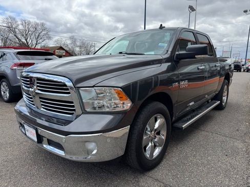 Used 2018 RAM 1500 Big Horn AWD/4WD image 3