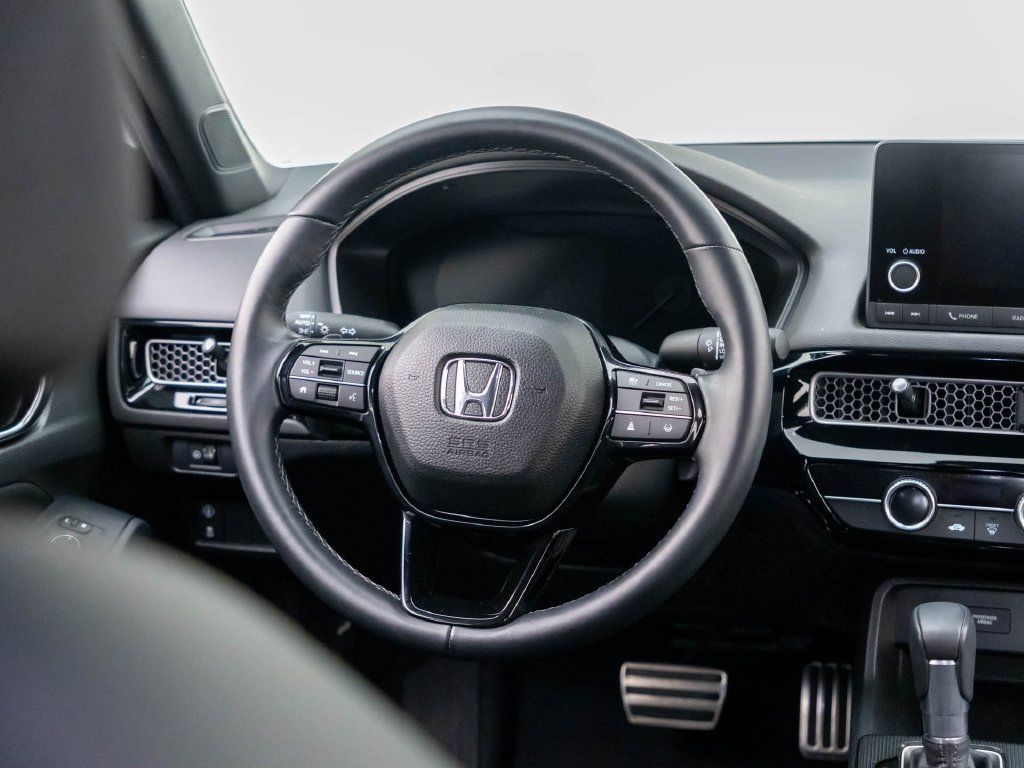 Used 2024 Honda Civic Sport image 14