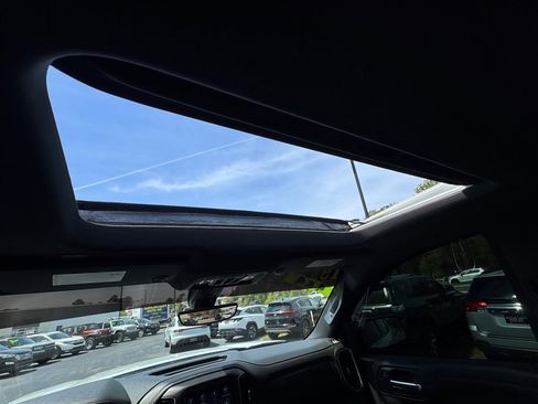 Used 2019 GMC Sierra 1500 AT4 w/ AT4 Premium Package image 24