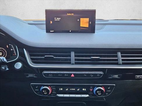 Used 2018 Audi Q7 3.0T Prestige image 13