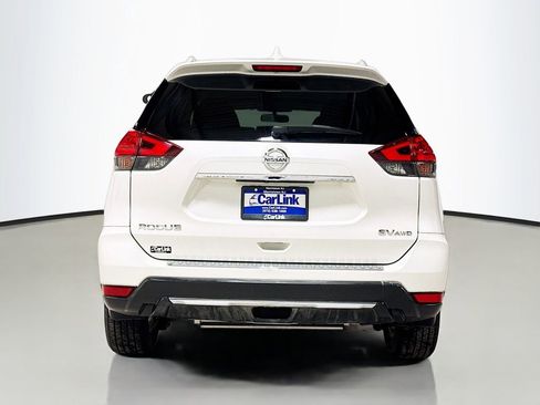 Used 2017 Nissan Rogue SV image 7