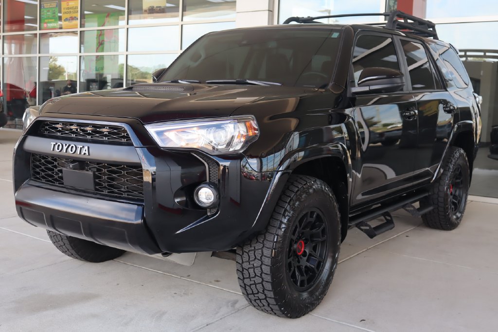 Used 2022 Toyota 4Runner TRD Pro AWD/4WD image 3
