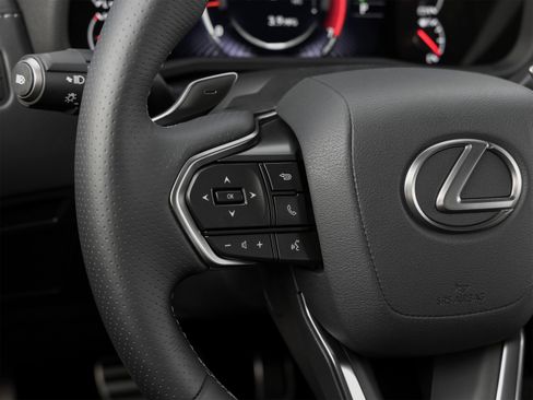 Used 2024 Lexus LX 600 4WD w/ Luxury Package image 62