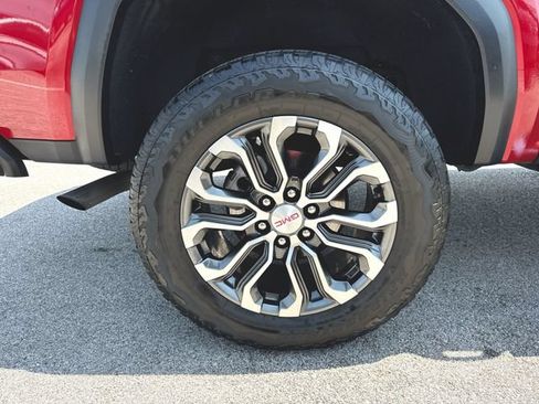 Used 2023 GMC Canyon Denali AWD/4WD image 34
