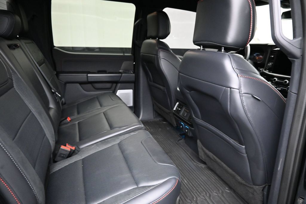 Used 2025 Ford F150 Raptor AWD/4WD image 19