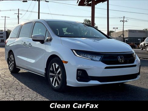 Certified 2025 Honda Odyssey EX-L image 2