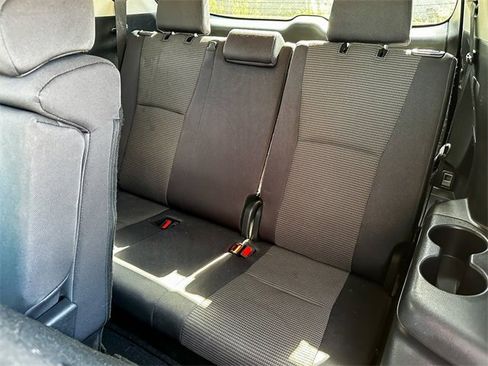 Used 2024 Toyota Highlander LE image 26