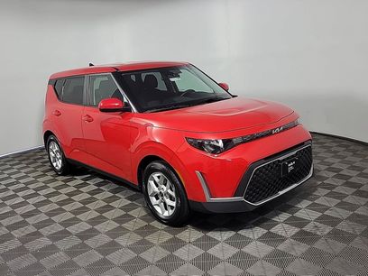 Used 2023 Kia Soul LX w/ LX Technology Package