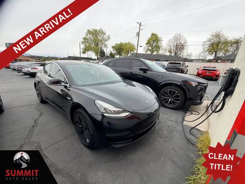 Used 2018 Tesla Model 3 Long Range image 1