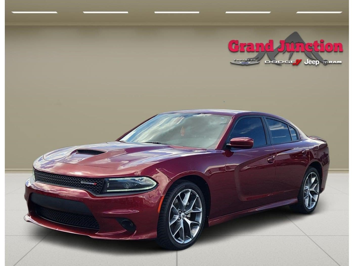 Used 2022 Dodge Charger GT RWD image 2