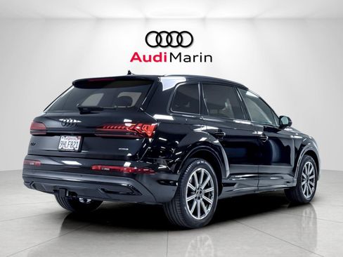 Used 2023 Audi Q7 2.0T Premium Plus w/ Premium Plus Package AWD/4WD image 5