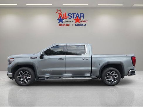 Used 2023 GMC Sierra 1500 SLT w/ SLT Premium Package image 4