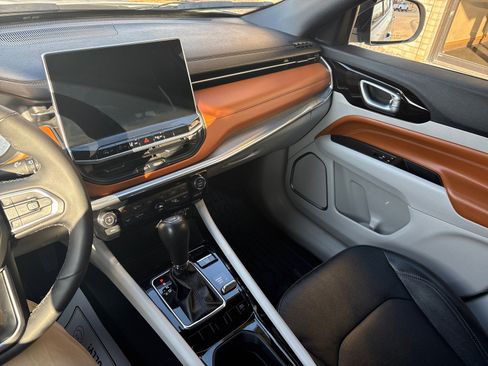 Used 2023 Jeep Compass Limited w/ Elite Group image 16