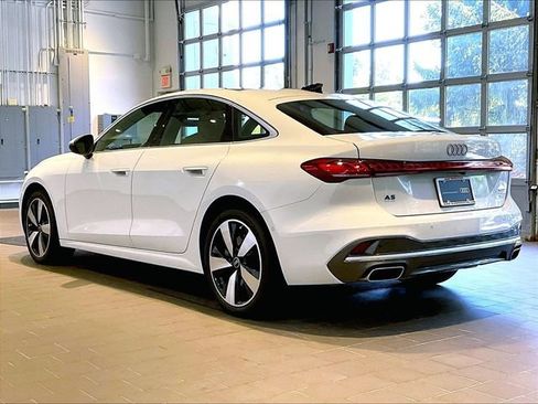 Used 2025 Audi A5 2.0T Premium Plus w/ Premium Plus AWD/4WD image 4